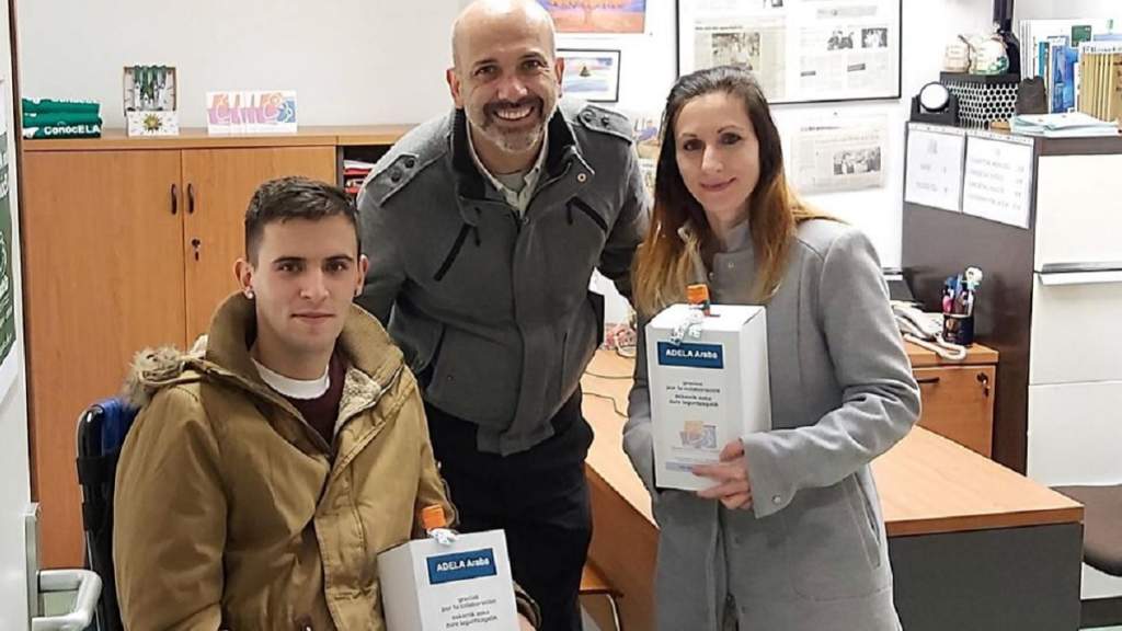 https://revistajaraysedal.es/wp-content/uploads/2021/08/pesca-galicia-puerto.jpg