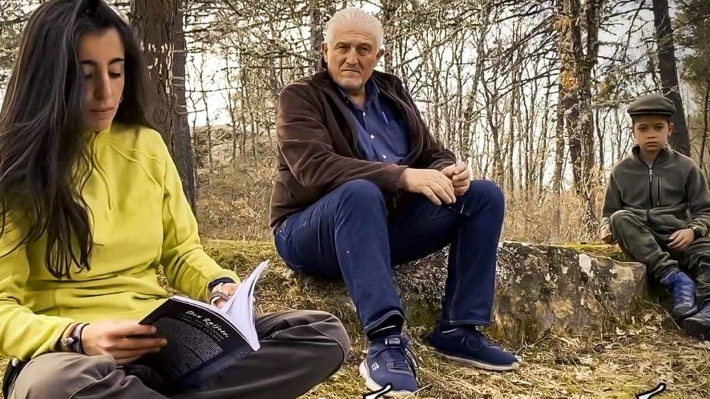 https://revistajaraysedal.es/wp-content/uploads/2021/08/pesca-galicia-puerto.jpg