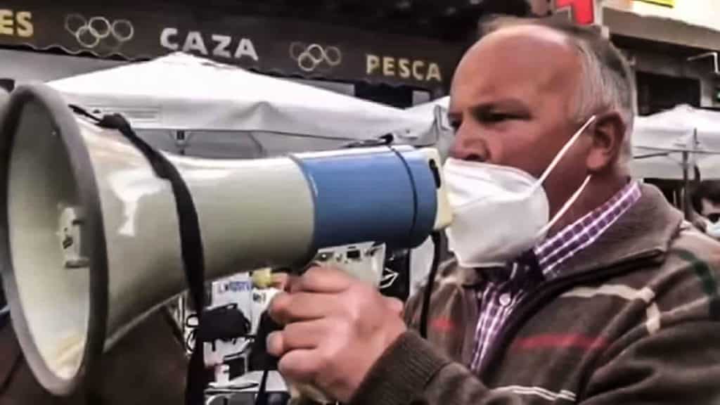 https://revistajaraysedal.es/wp-content/uploads/2021/08/pesca-galicia-puerto.jpg