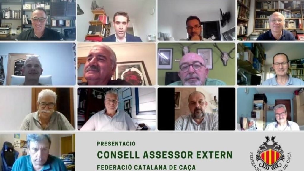 https://revistajaraysedal.es/wp-content/uploads/2021/08/pesca-galicia-puerto.jpg