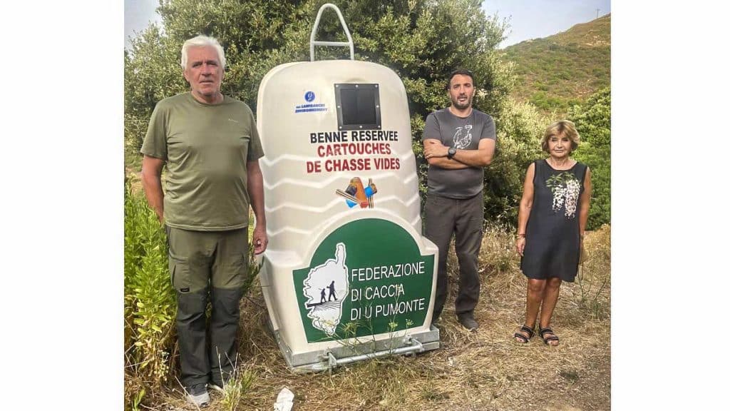 https://revistajaraysedal.es/wp-content/uploads/2021/08/pesca-galicia-puerto.jpg