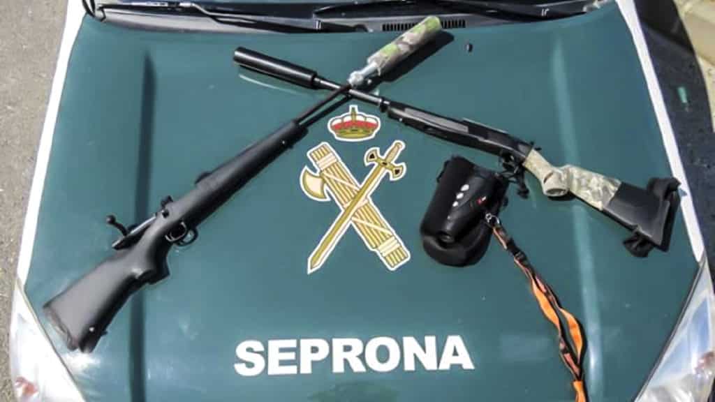 https://revistajaraysedal.es/wp-content/uploads/2021/08/pesca-galicia-puerto.jpg
