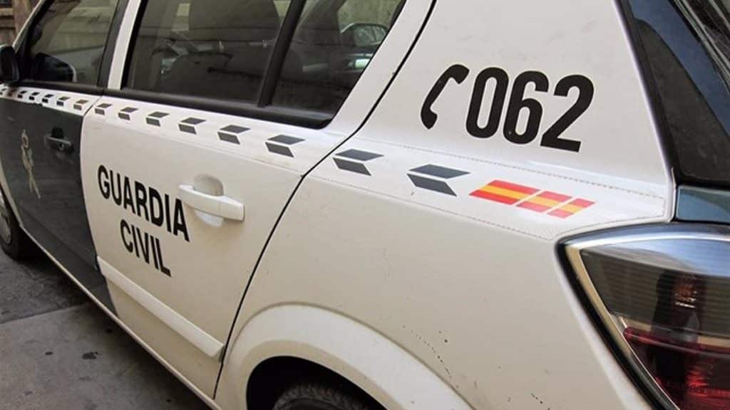 https://revistajaraysedal.es/wp-content/uploads/2021/08/pesca-galicia-puerto.jpg