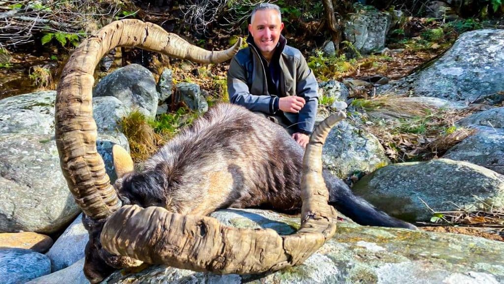 https://revistajaraysedal.es/wp-content/uploads/2021/08/pesca-galicia-puerto.jpg