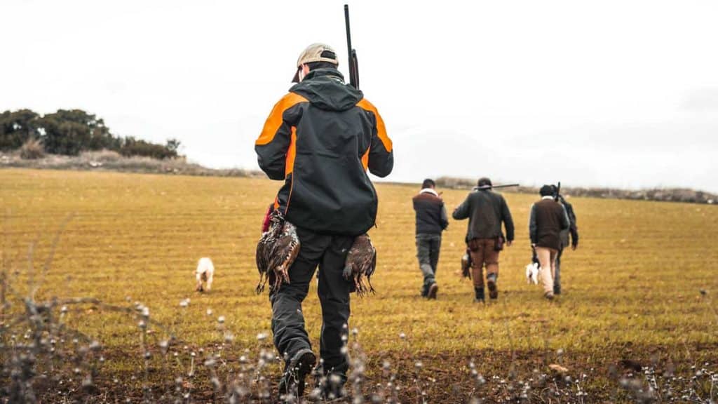 https://revistajaraysedal.es/wp-content/uploads/2021/08/pesca-galicia-puerto.jpg