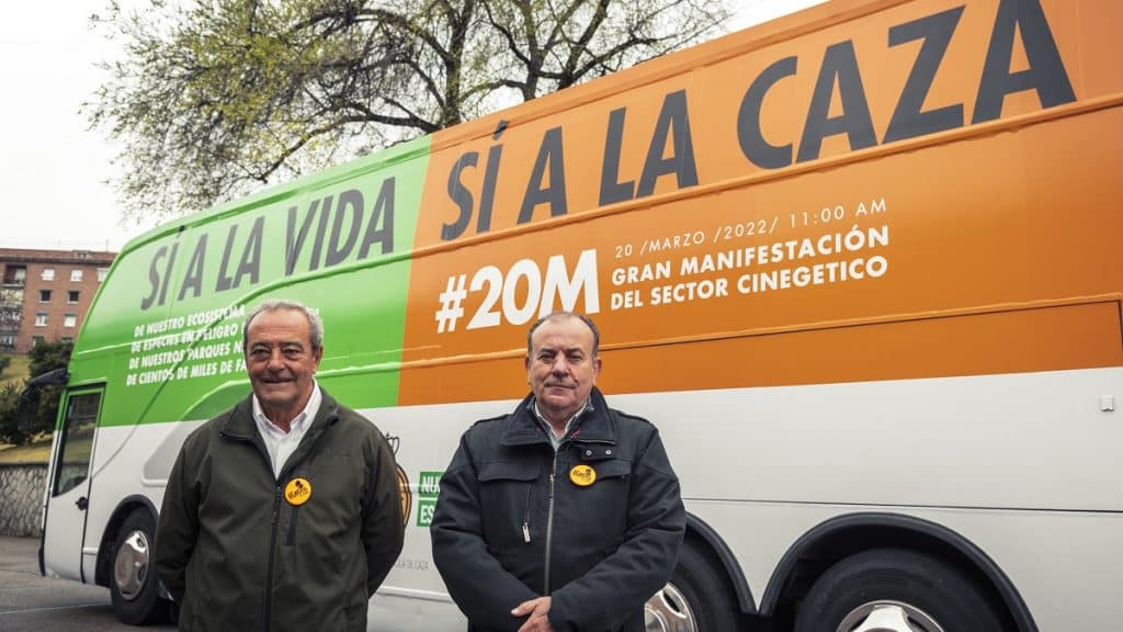 https://revistajaraysedal.es/wp-content/uploads/2021/08/pesca-galicia-puerto.jpg