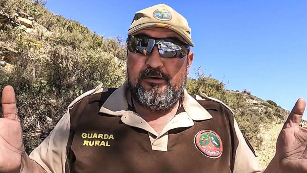 https://revistajaraysedal.es/wp-content/uploads/2021/08/pesca-galicia-puerto.jpg