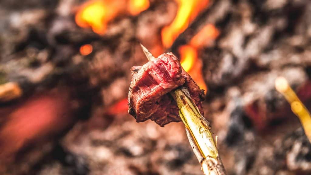 https://revistajaraysedal.es/wp-content/uploads/2021/08/pesca-galicia-puerto.jpg