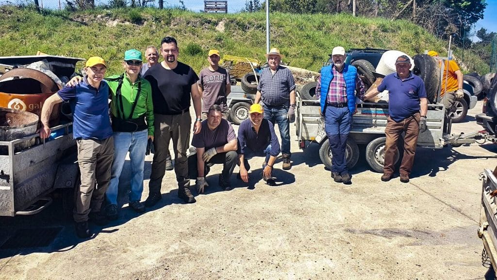https://revistajaraysedal.es/wp-content/uploads/2021/08/pesca-galicia-puerto.jpg