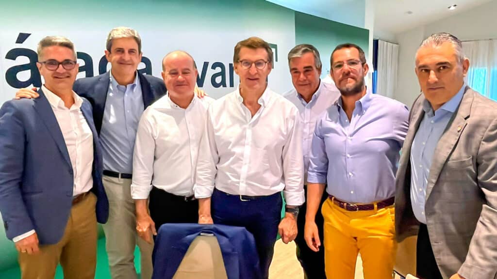 https://revistajaraysedal.es/wp-content/uploads/2021/08/pesca-galicia-puerto.jpg