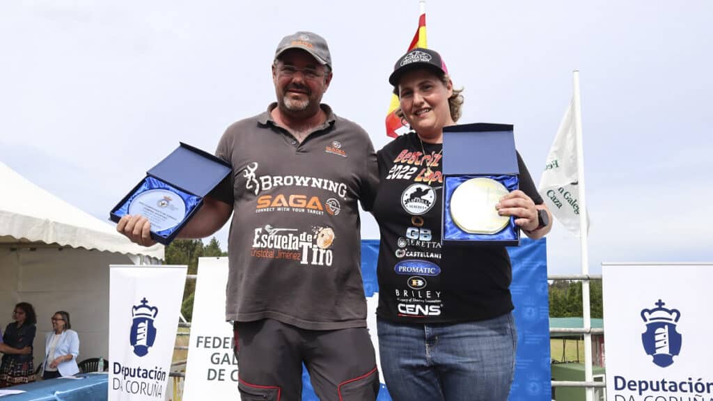 https://revistajaraysedal.es/wp-content/uploads/2021/08/pesca-galicia-puerto.jpg