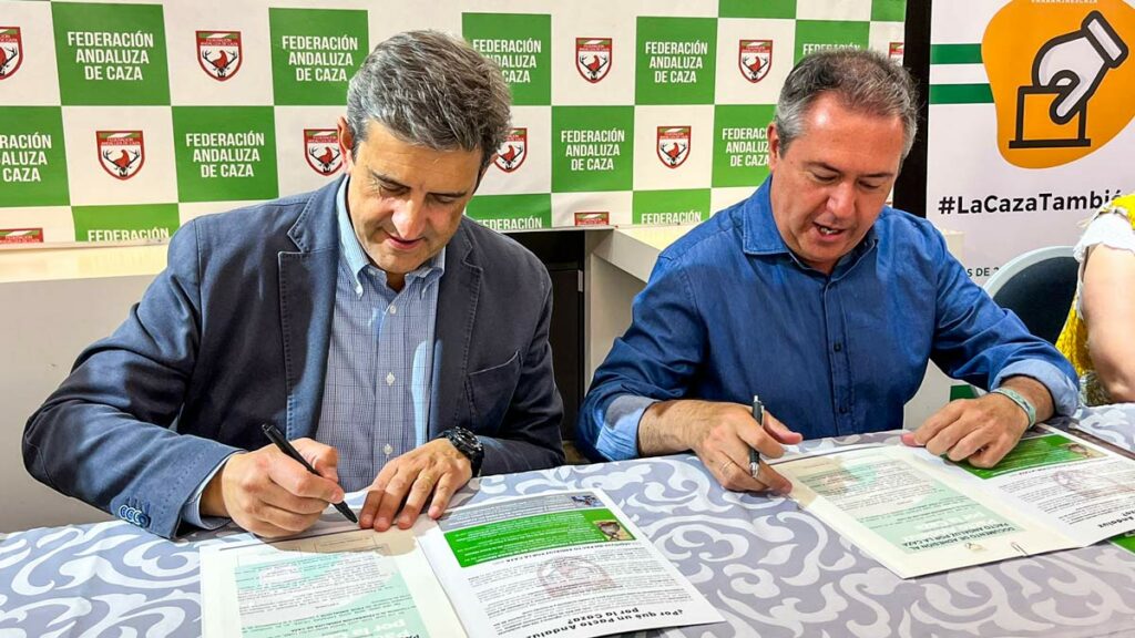 https://revistajaraysedal.es/wp-content/uploads/2021/08/pesca-galicia-puerto.jpg