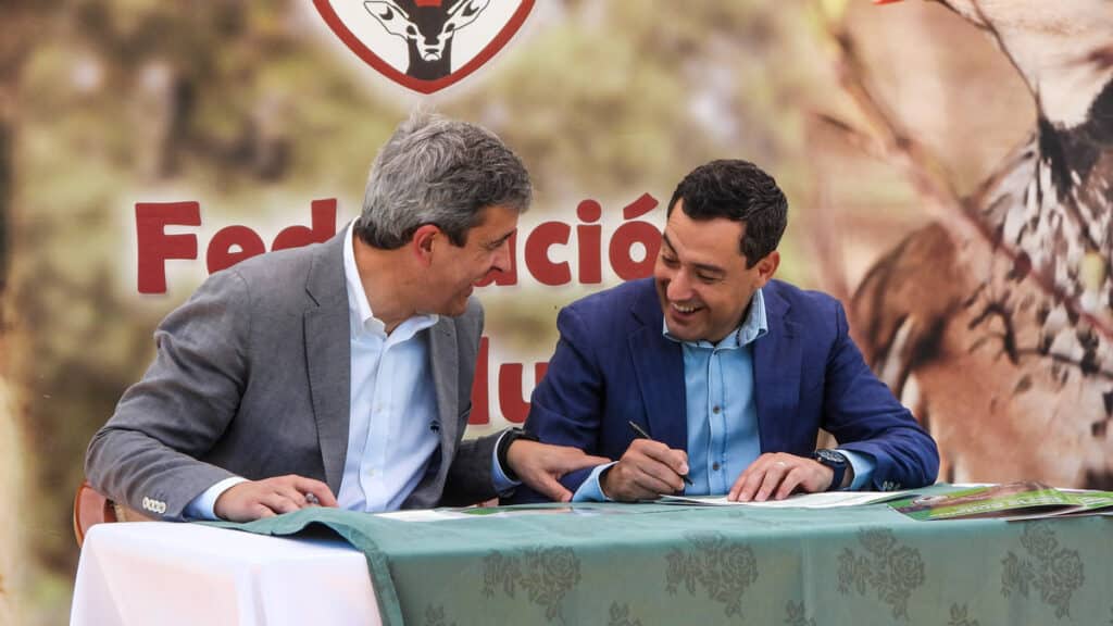 https://revistajaraysedal.es/wp-content/uploads/2021/08/pesca-galicia-puerto.jpg