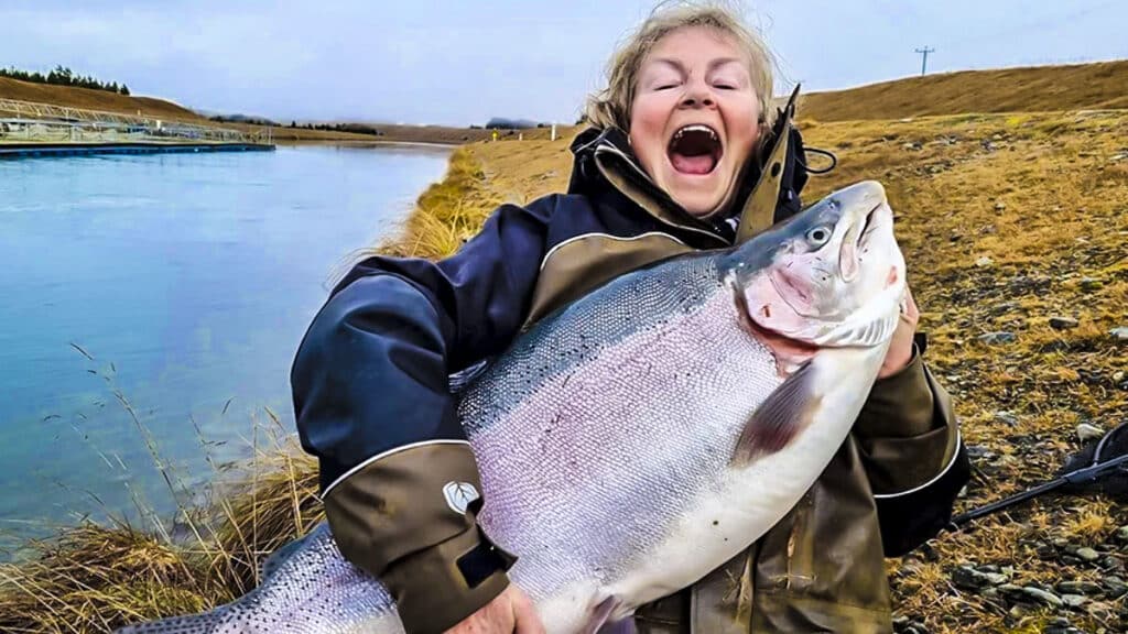 https://revistajaraysedal.es/wp-content/uploads/2021/08/pesca-galicia-puerto.jpg
