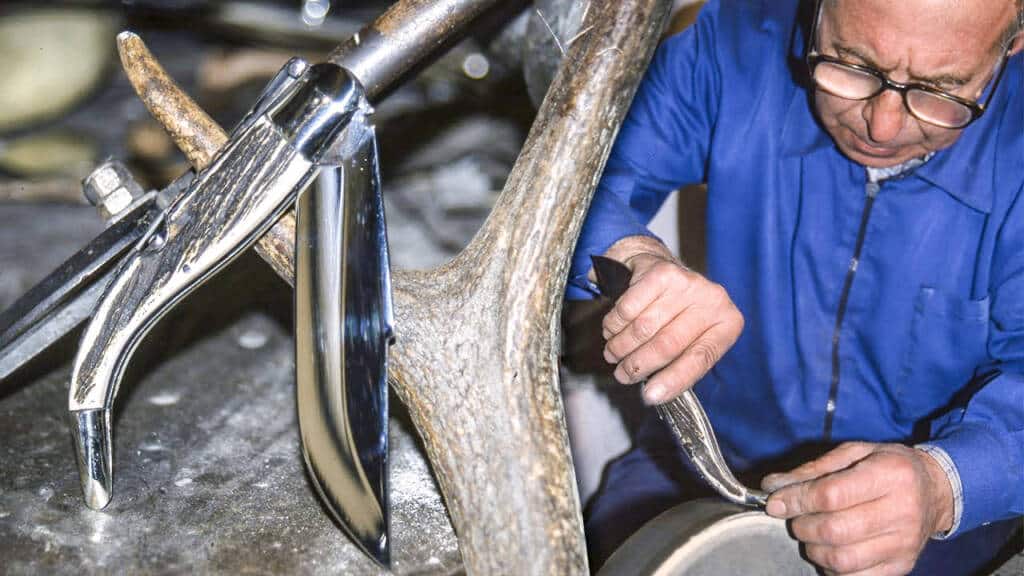 https://revistajaraysedal.es/wp-content/uploads/2021/08/pesca-galicia-puerto.jpg