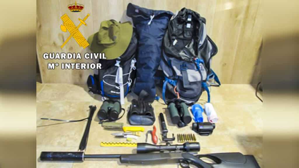https://revistajaraysedal.es/wp-content/uploads/2021/08/pesca-galicia-puerto.jpg