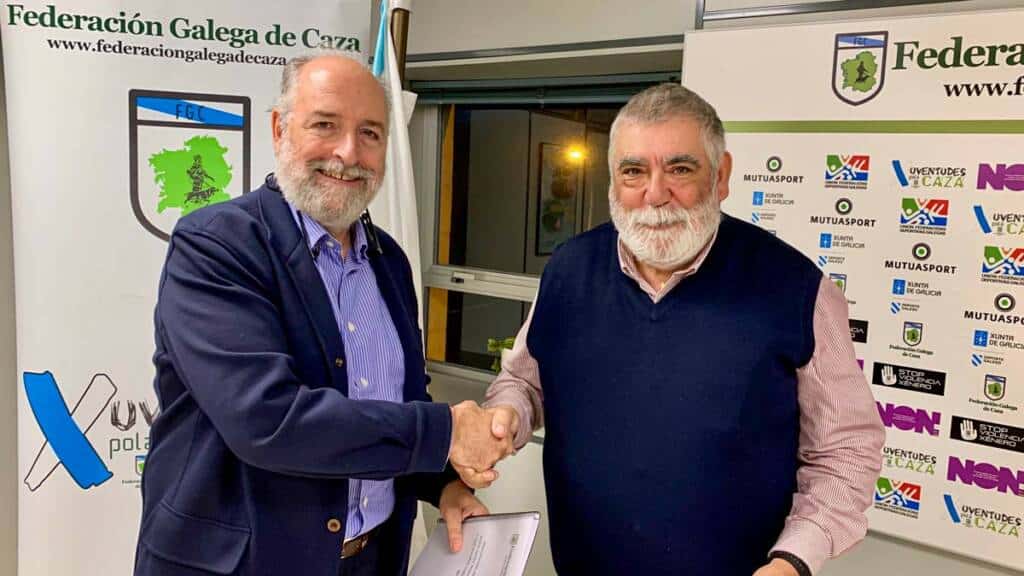 https://revistajaraysedal.es/wp-content/uploads/2021/08/pesca-galicia-puerto.jpg