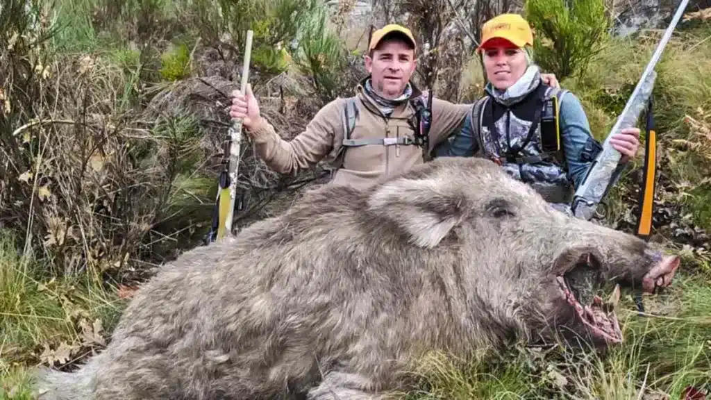 https://revistajaraysedal.es/wp-content/uploads/2021/08/pesca-galicia-puerto.jpg
