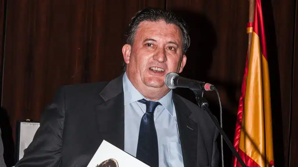 Antonio Mata.