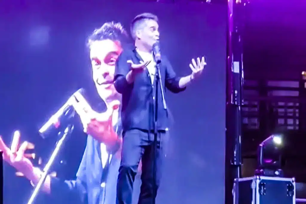 Álex Clavero