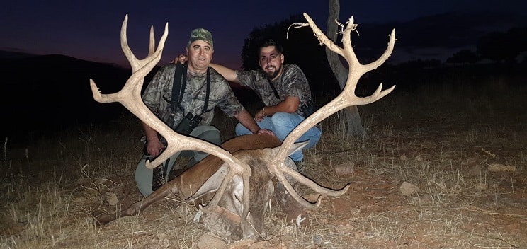 http://stag1.revistajaraysedal.es///wp-content/uploads/2021/08/pesca-galicia-puerto.jpg