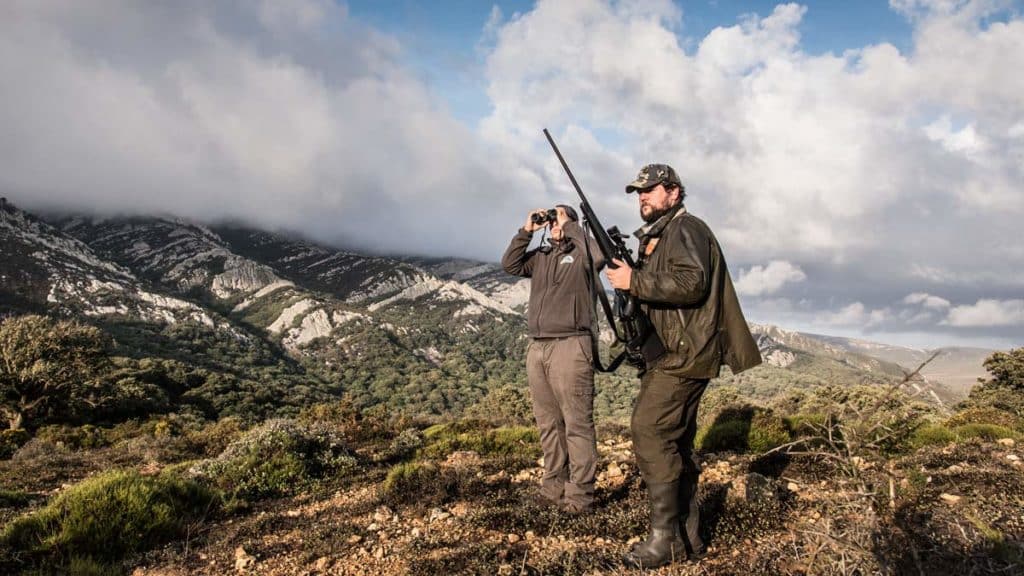 https://revistajaraysedal.es/wp-content/uploads/2021/08/pesca-galicia-puerto.jpg