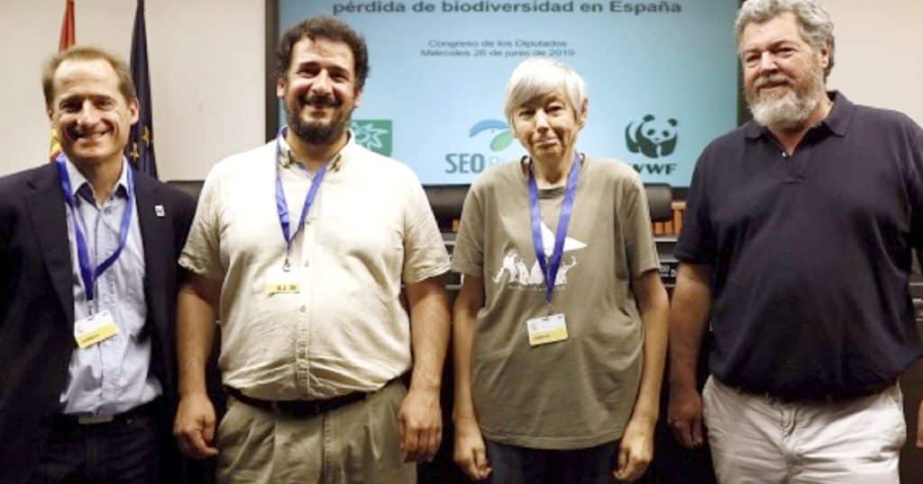 http://stag1.revistajaraysedal.es///wp-content/uploads/2021/08/pesca-galicia-puerto.jpg