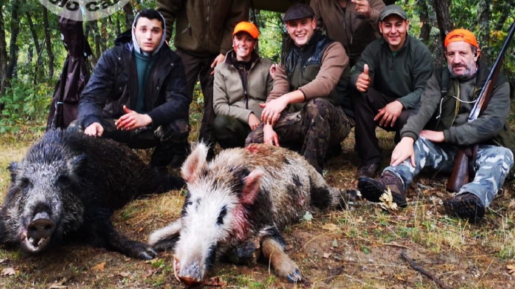 http://stag1.revistajaraysedal.es///wp-content/uploads/2021/08/pesca-galicia-puerto.jpg